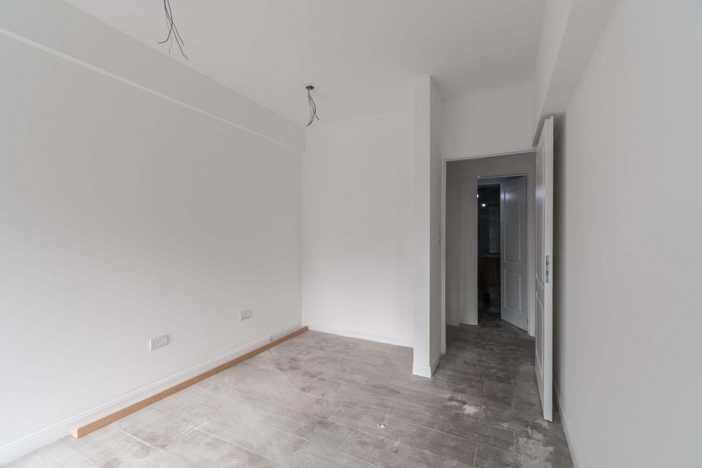 Departamento tres ambientes con patio propio a estrenar- entrega inmediata
