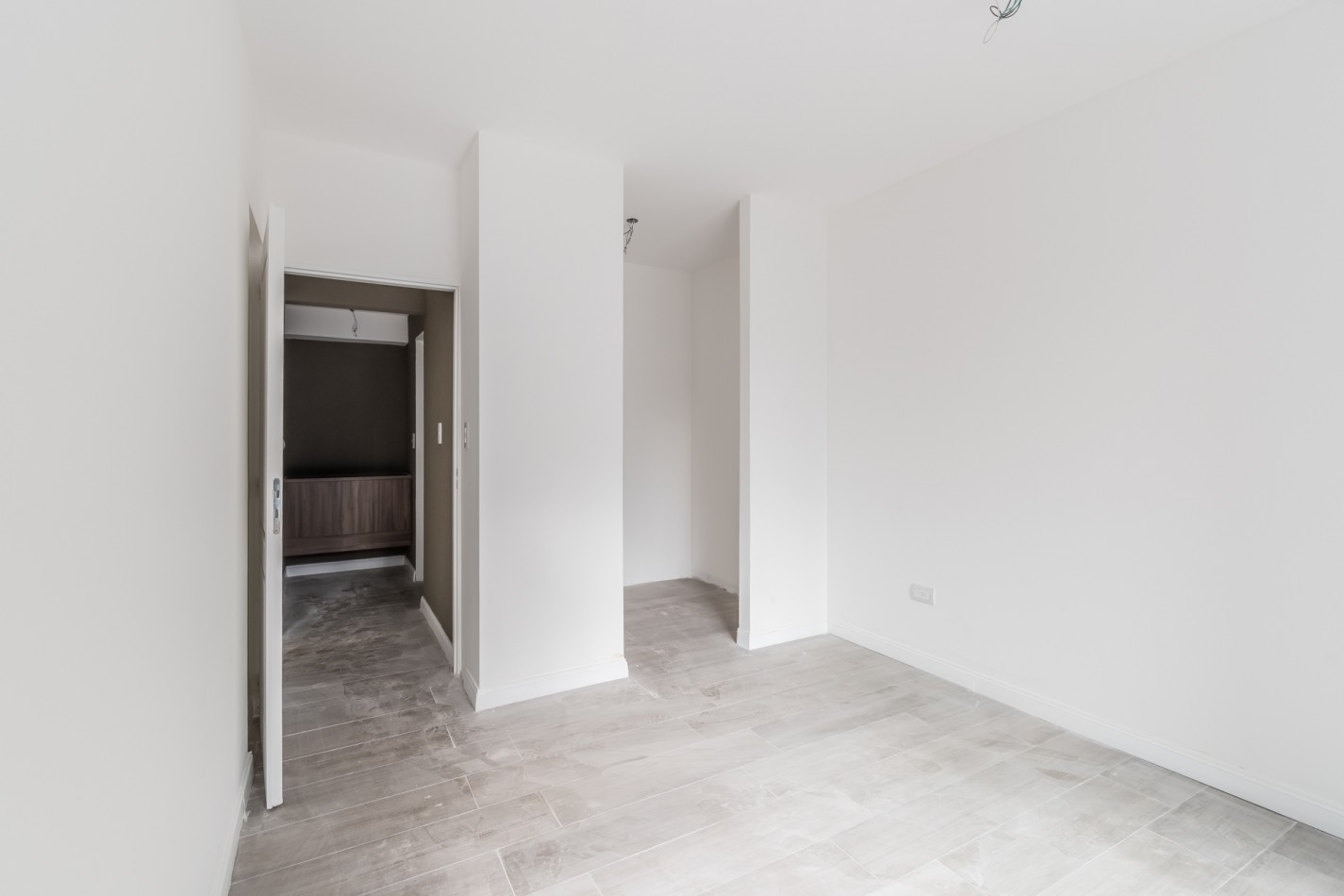 Departamento tres ambientes con patio propio a estrenar- entrega inmediata