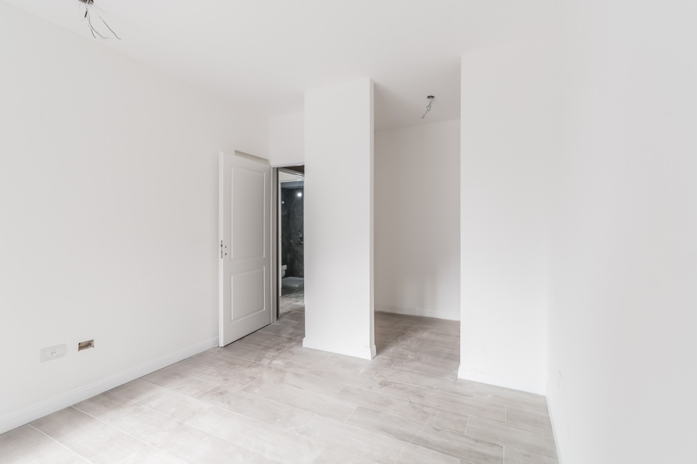Departamento tres ambientes con patio propio a estrenar- entrega inmediata