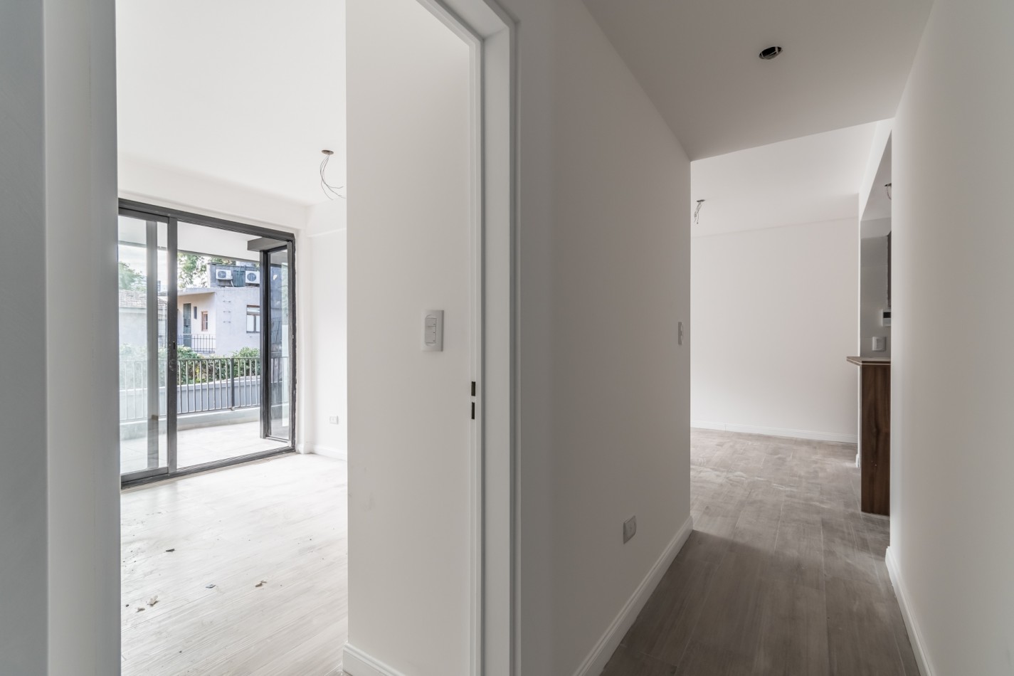 Departamento tres ambientes con patio propio a estrenar- entrega inmediata