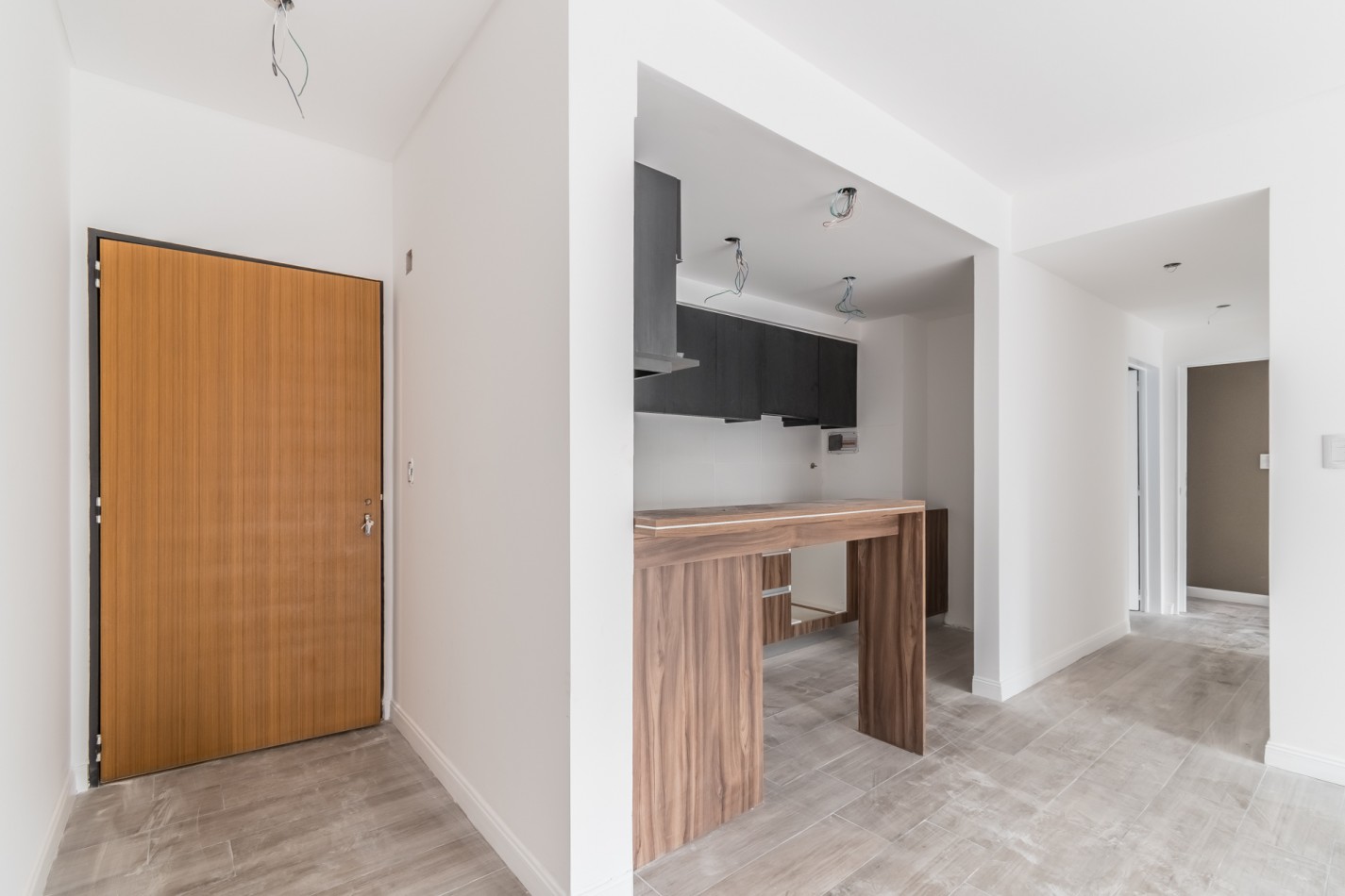 Departamento tres ambientes con patio propio a estrenar- entrega inmediata