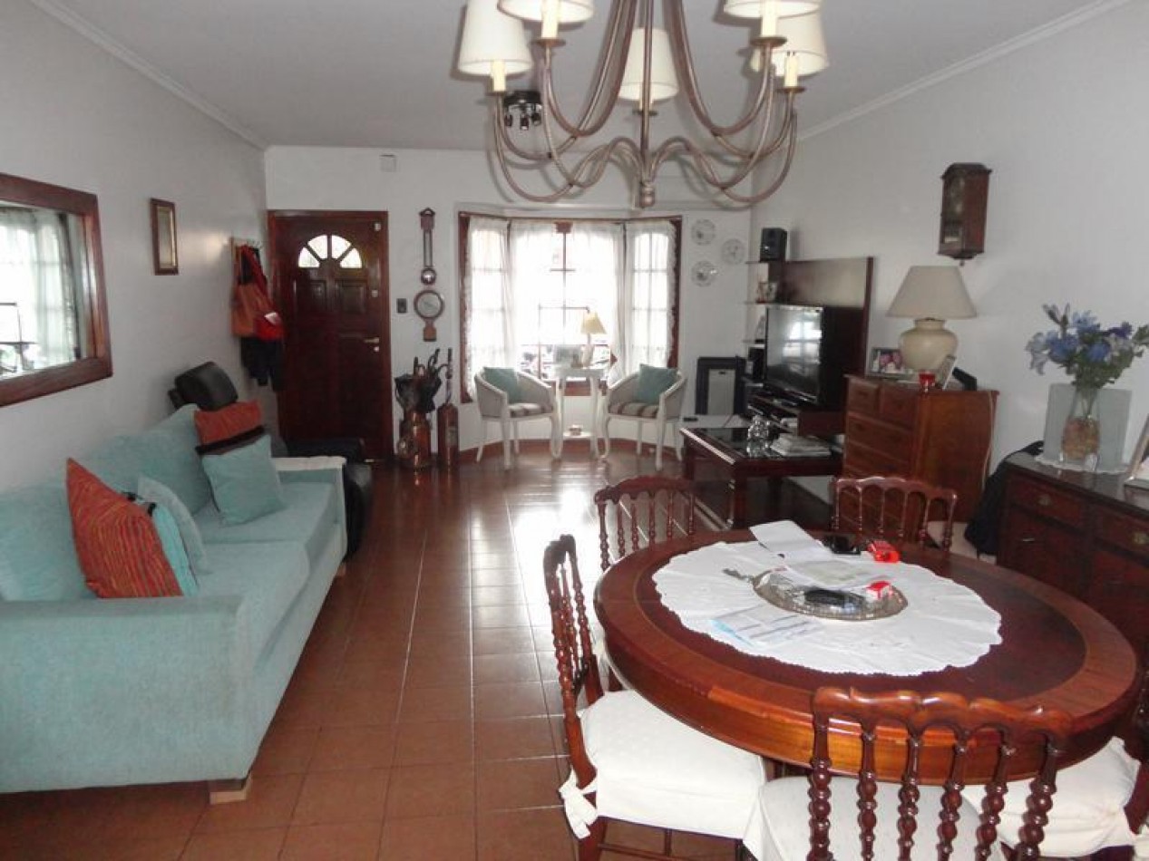 Duplex a metros de Panamericana