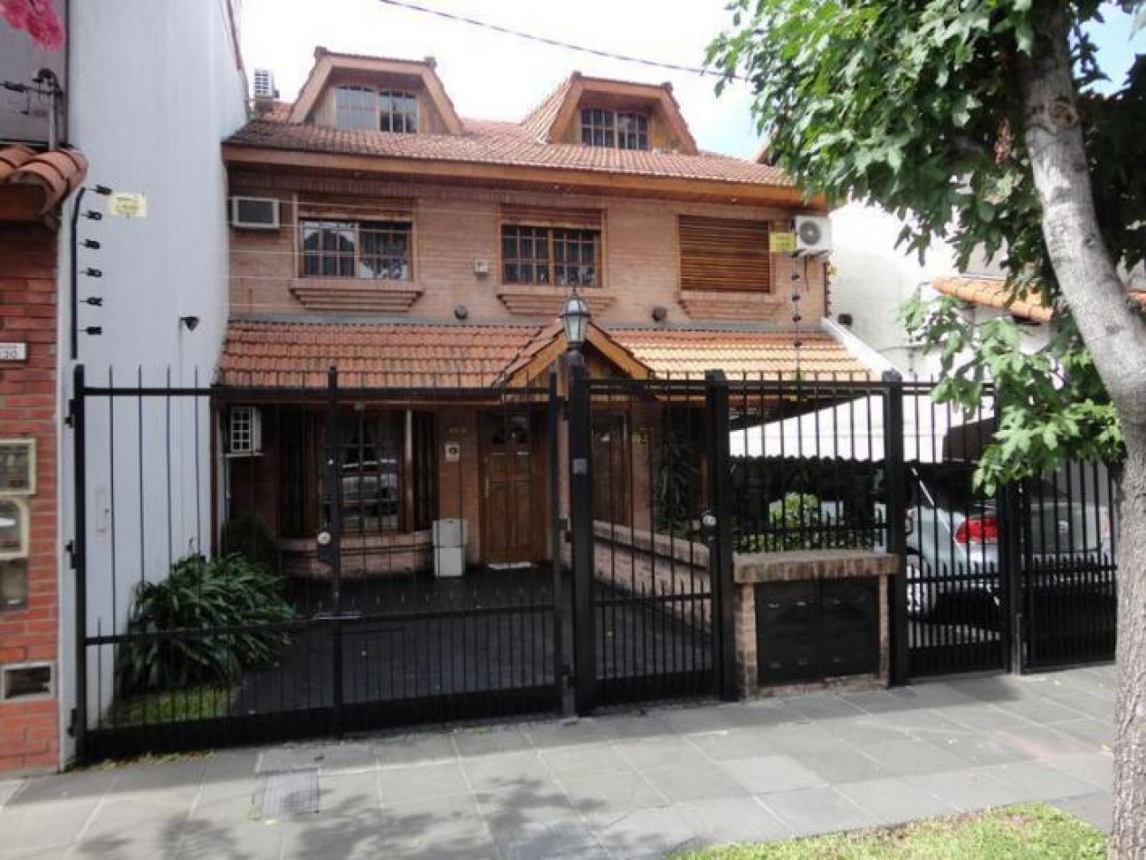 Duplex a metros de Panamericana