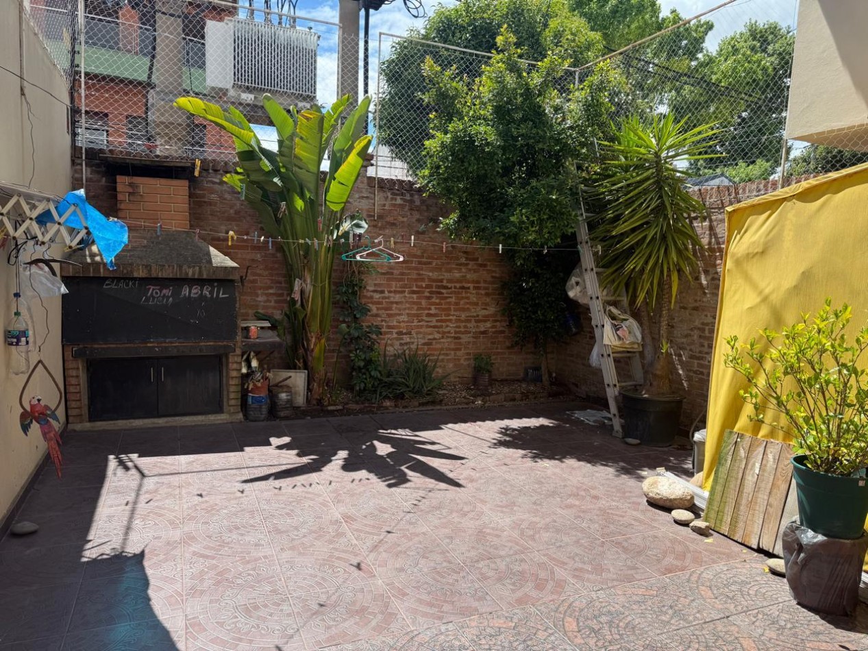 Duplex de 4 amb a una cuadra de Panamericana APTO CREDITO