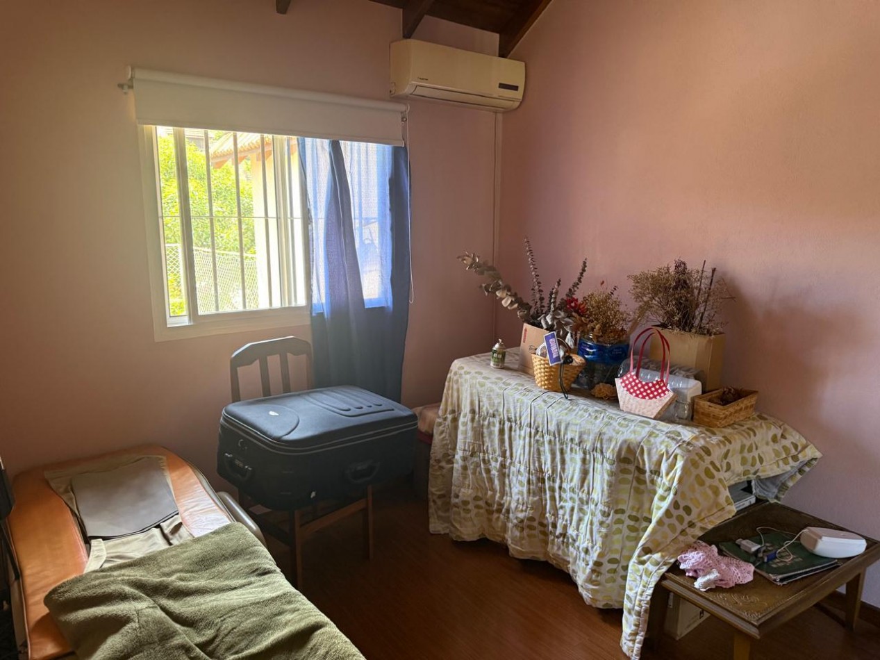 Duplex de 4 amb a una cuadra de Panamericana APTO CREDITO