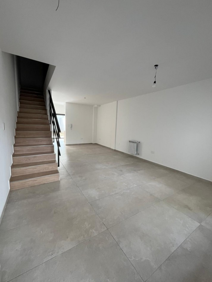 Triplex en Florida a estrenar con posesion inmediata