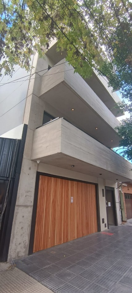 DEVOTO- Departamento con espectacular terraza y cochera entrega inmediata