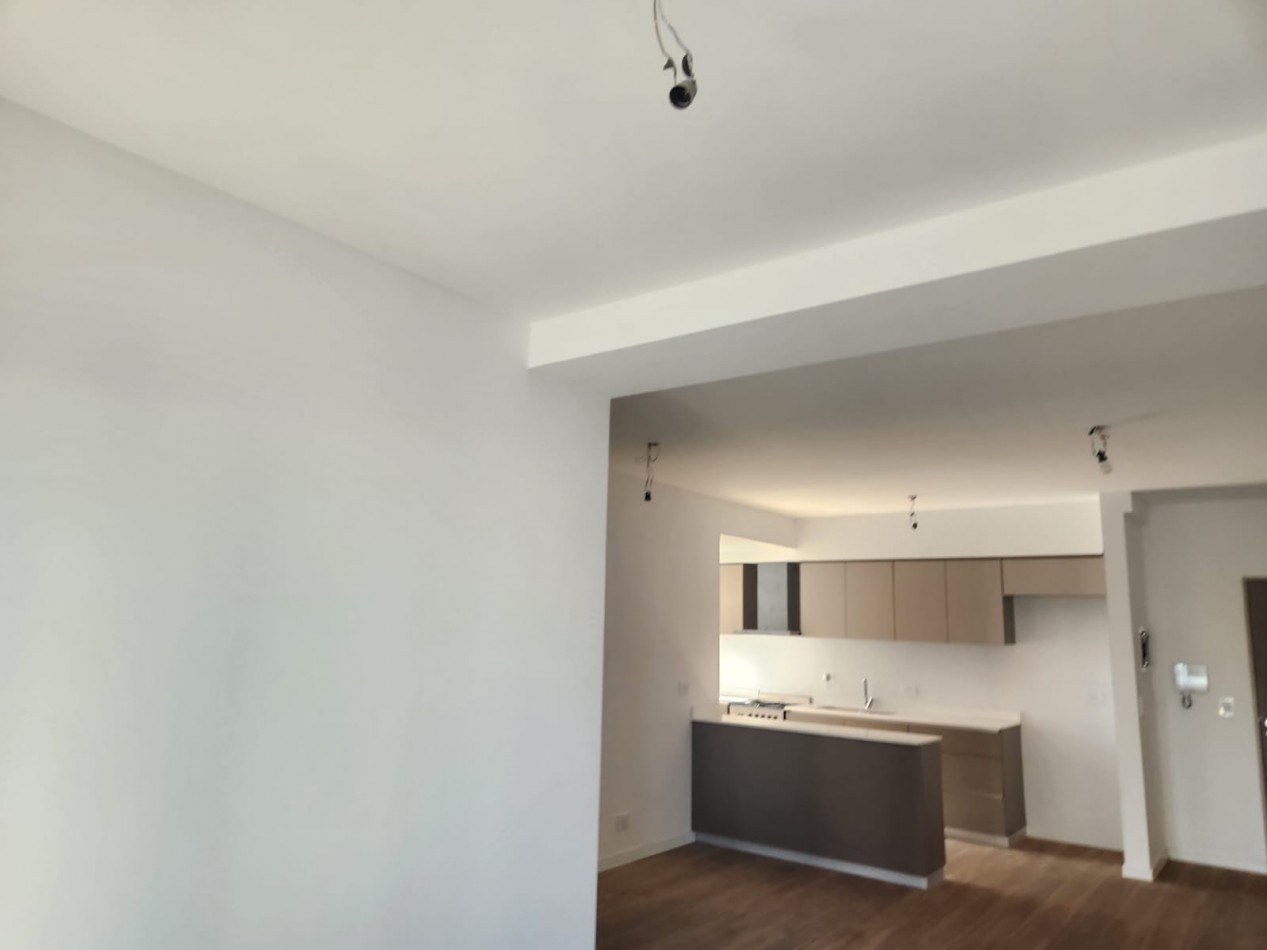 Departamento 3 ambientes a estrenar con cochera- SAAVEDRA