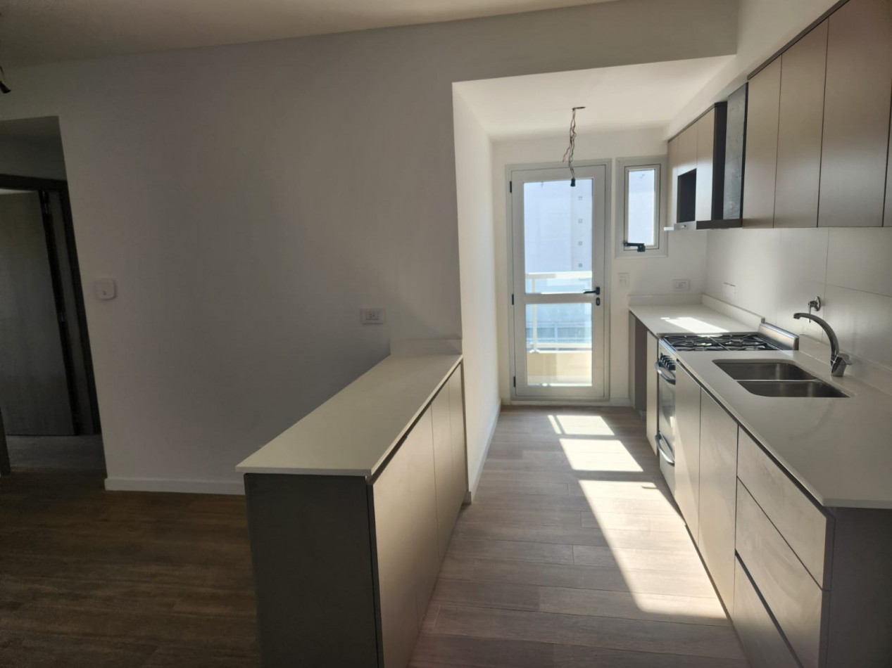 Departamento 3 ambientes a estrenar con cochera- SAAVEDRA